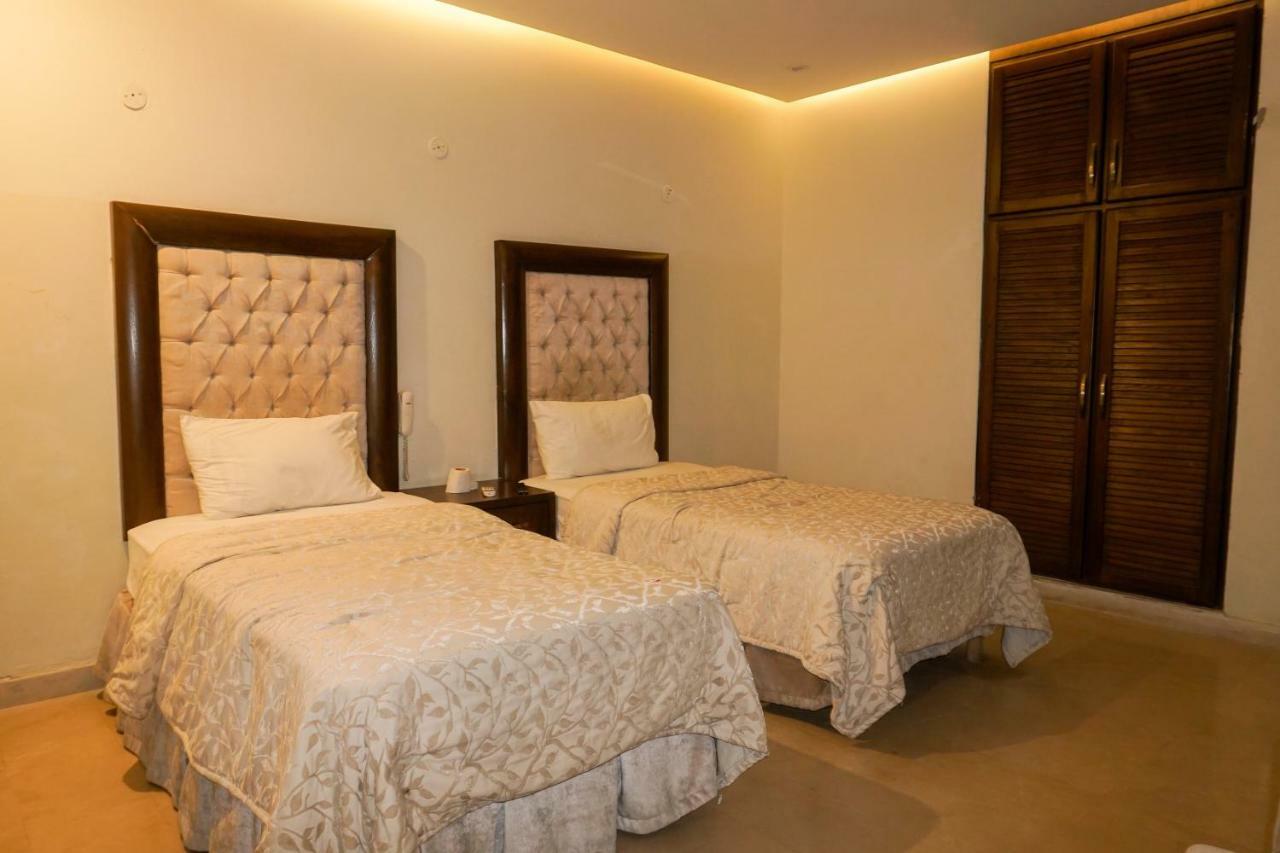 City View Hotel & Restaurant Lahore Luaran gambar